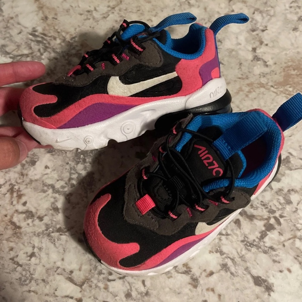 Nike AirMax 270 react toddler size 5c
